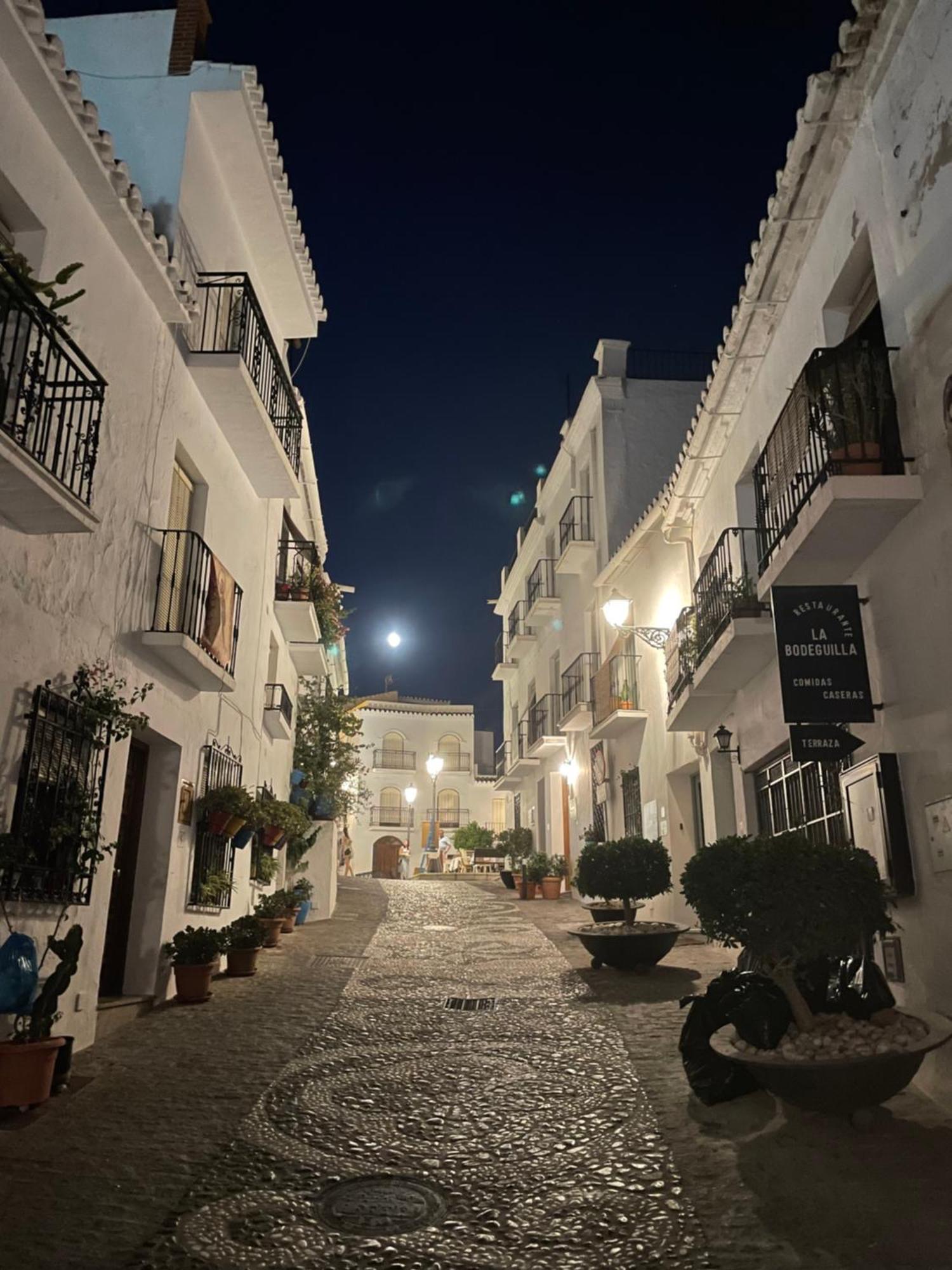 Los Nidos Apartments, Frigiliana Exterior photo