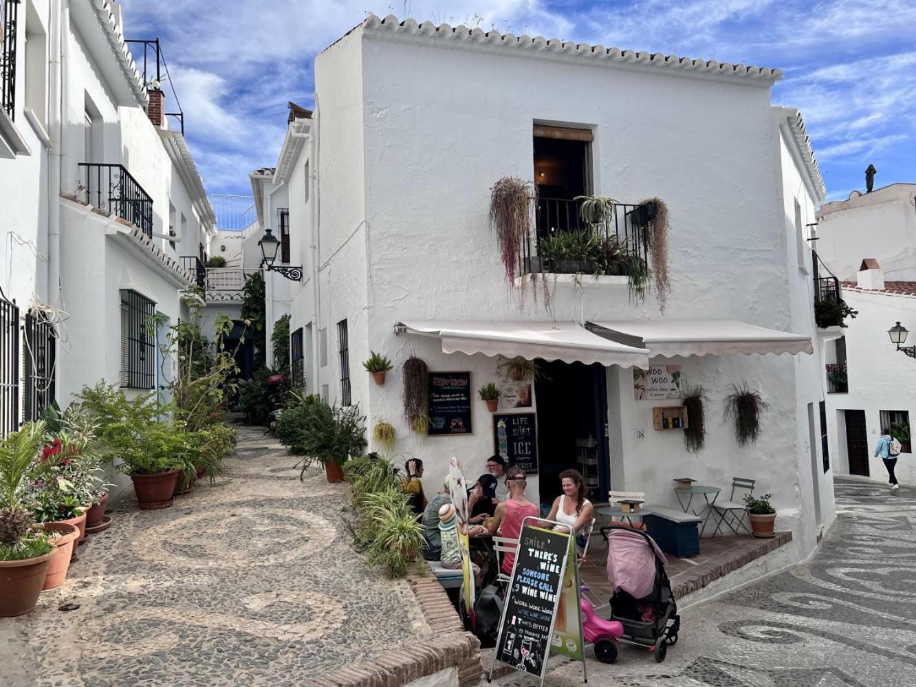 Los Nidos Apartments, Frigiliana Exterior photo